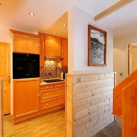 Sleeps 12 Wifi